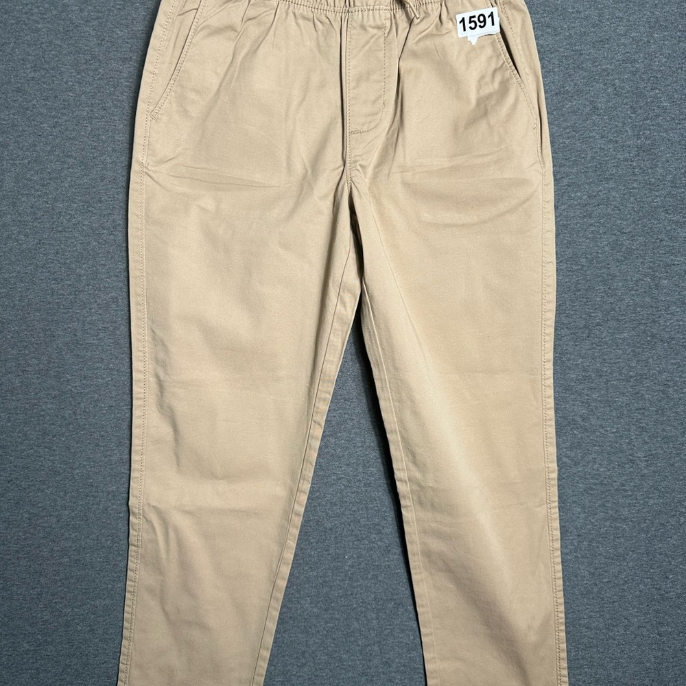 NWT Kohl's Kids Small Khaki Chinos flaw
